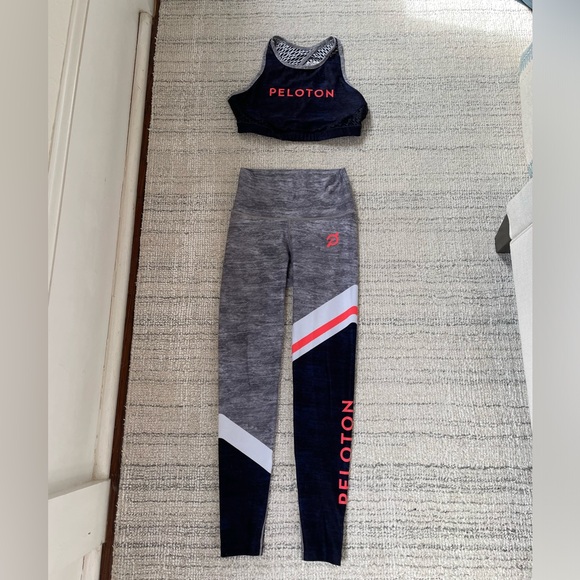 Peloton x WITH 🦄 Wear it to Heart Retro SET - Picture 2 of 8